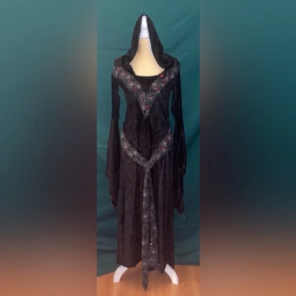 Rubie's | Dresses | Halloween Costume Sexy Gothic Princess Of Webs Long Velvet Dress Size 2 | Poshmark Rubie's | Dresses | Halloween Costume Sexy Gothic Princess Of Webs Long Velvet Dress Size 2 | Poshmark